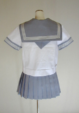 オリジナル夏グレーセーラー服上下セット(半袖・スクール・学校制服・スカーフ付)、後ろ