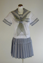 オリジナル夏グレーセーラー服上下セット(半袖・スクール・学校制服・スカーフ付)、40cm丈
