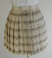 オリジナルクリーム×茶チェックプリーツスカート(30cm丈)