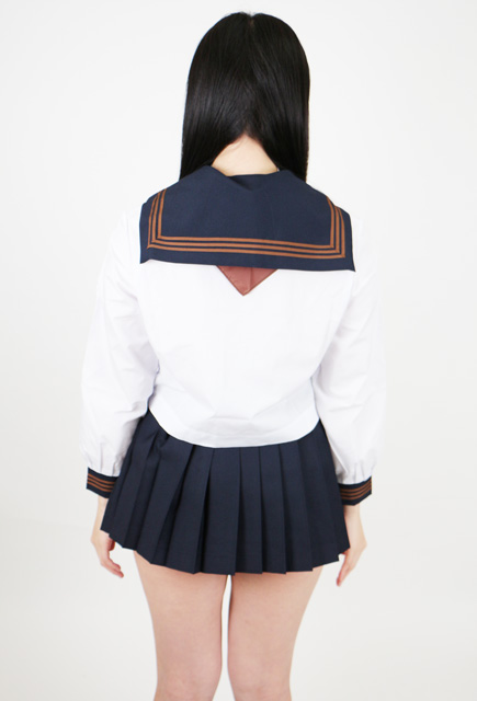 夏紺セーラー服ラインカラー長袖上下セット(学販オリジナル・カフス付・学校制服・スカーフ付)茶ライン後ろ