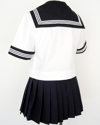 スクールパール 春夏セーラー服上下セット(前開き・半袖・学校制服)後ろ